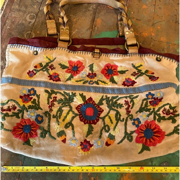 Cotton & leather LUCKY BRAND bag! Cute floral stitching! Unique colors- FUN/ EUC - Picture 11 of 16